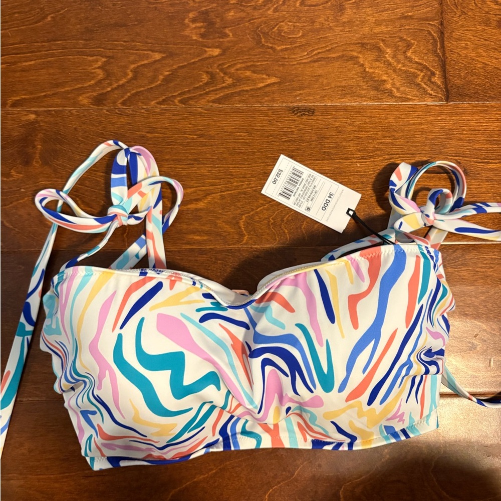 NWT Shade & Shore Multicolor Bikini Top